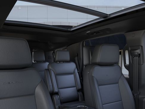 New 2026 GMC Yukon Denali w/ Denali Reserve Package RWD image 26