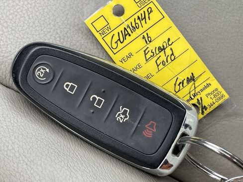 Used 2016 Ford Escape Titanium w/ Equipment Group 301A image 31