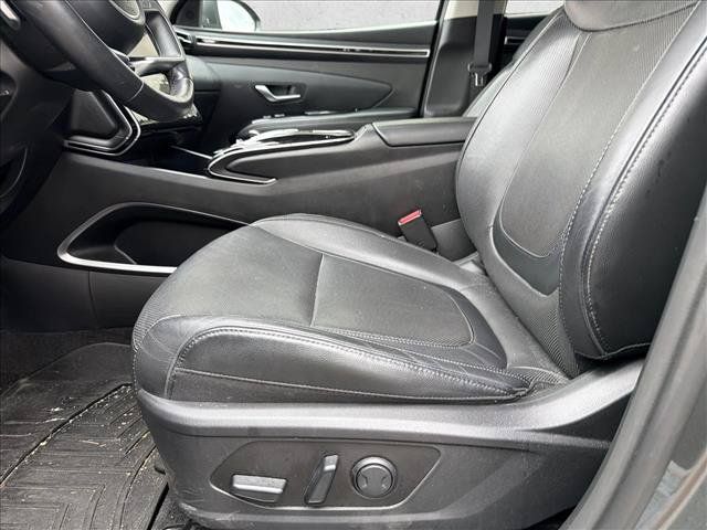 Used 2022 Hyundai Tucson Limited AWD/4WD image 13
