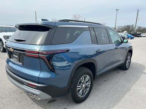 New 2026 Chevrolet Traverse LT w/ Driver Confidence Package image 6