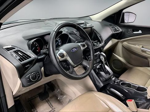Used 2015 Ford Escape Titanium w/ Equipment Group 301A FWD image 17