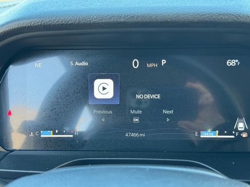 Used 2024 Jeep Grand Cherokee Altitude image 21