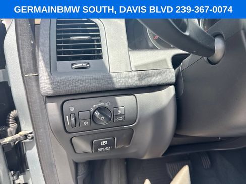 Used 2013 Volvo XC60 T6 AWD/4WD image 17