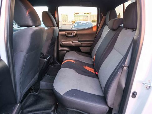 Certified 2021 Toyota Tacoma TRD Sport w/ Technology Package RWD image 15