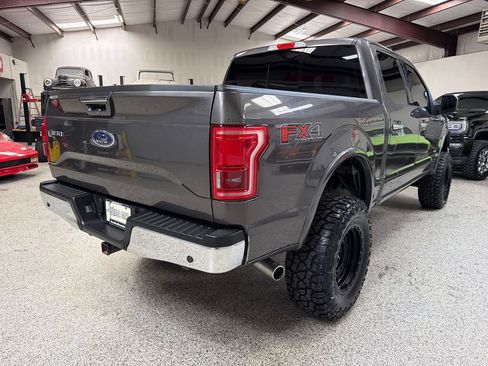 Used 2017 Ford F150 Lariat w/ Equipment Group 502A Luxury AWD/4WD image 7