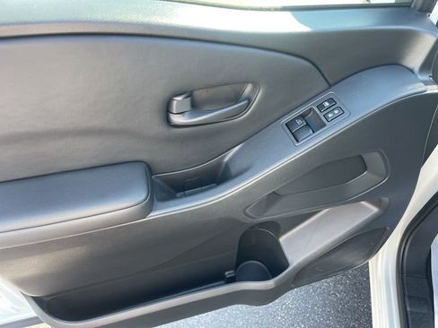 Used 2022 Nissan Frontier S image 7