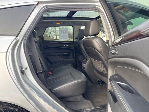 Used 2014 Cadillac SRX Luxury image 13