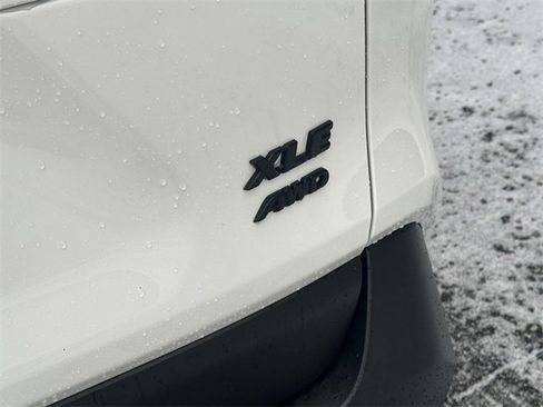Used 2024 Toyota RAV4 XLE image 11