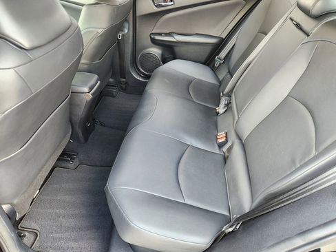 Used 2016 Toyota Prius Three Touring image 29