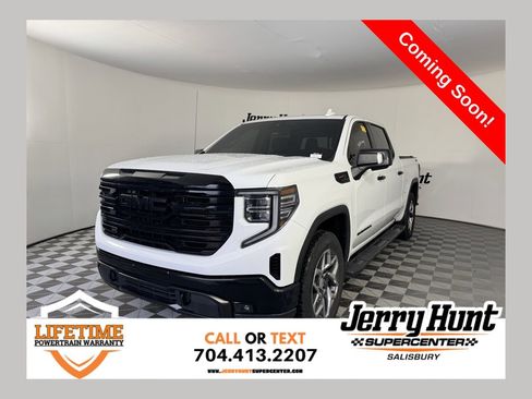 Used 2023 GMC Sierra 1500 SLT w/ SLT Convenience Package image 1