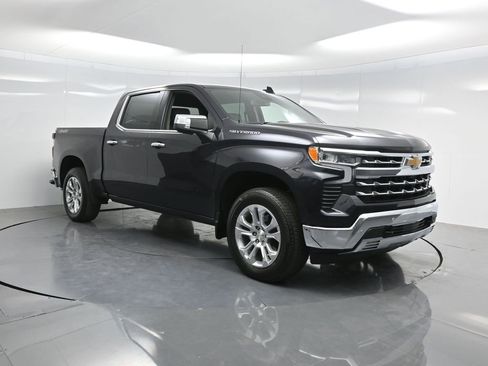 Used 2024 Chevrolet Silverado 1500 LTZ image 21