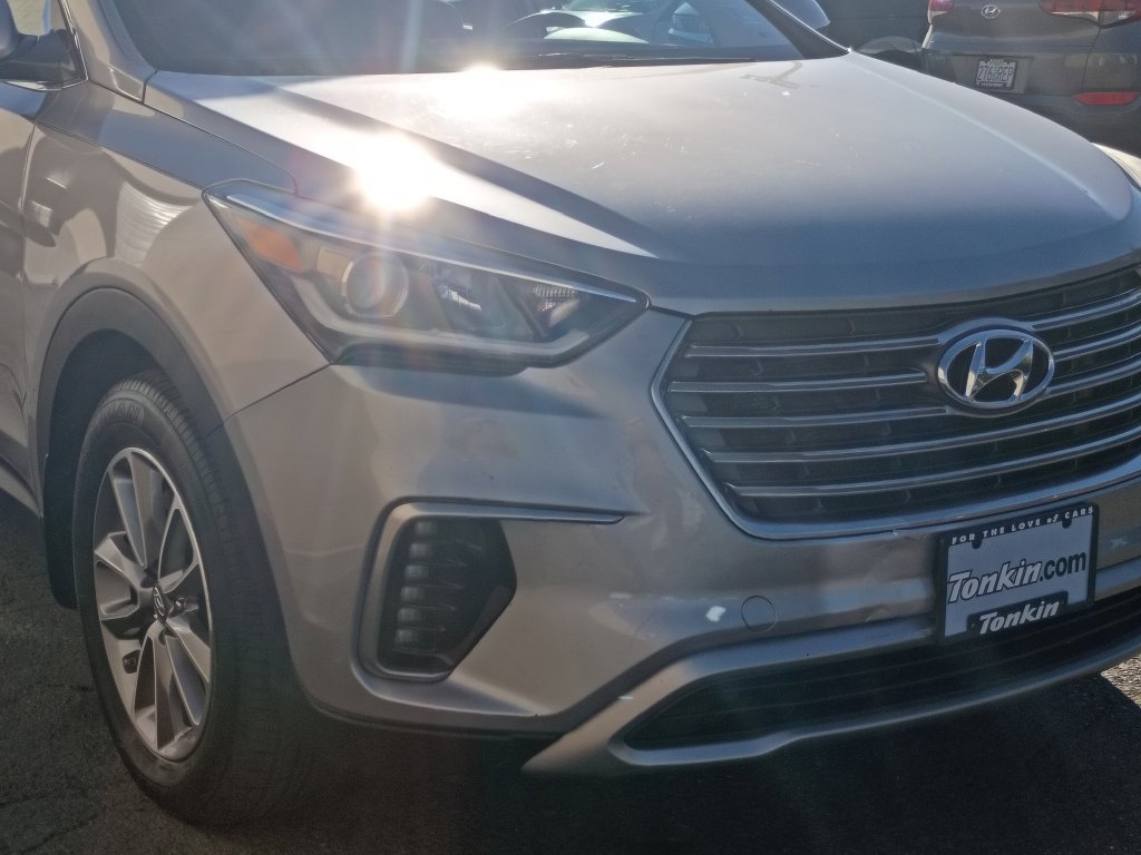 Used 2017 Hyundai Santa Fe SE w/ Cargo Package AWD/4WD image 12
