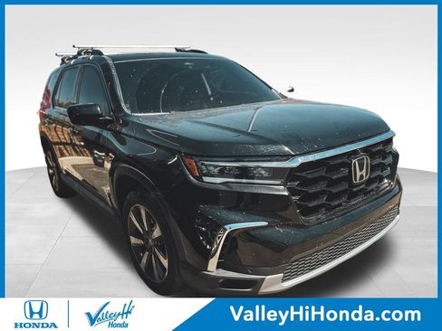 Certified 2025 Honda Pilot Elite image 1