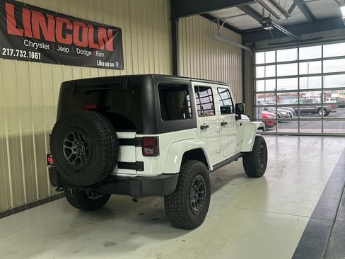 Used 2018 Jeep Wrangler Altitude image 6