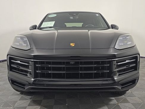 Certified 2024 Porsche Cayenne S AWD/4WD image 10
