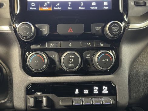 Used 2022 RAM 1500 Laramie w/ Sport Appearance Package image 40