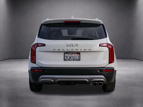 Used 2022 Kia Telluride EX w/ EX Premium Package image 6