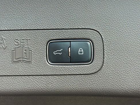 Used 2024 Lincoln Aviator Reserve w/ Equipment Group 201A RWD image 12