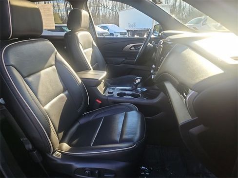 Certified 2023 Chevrolet Traverse Premier image 29