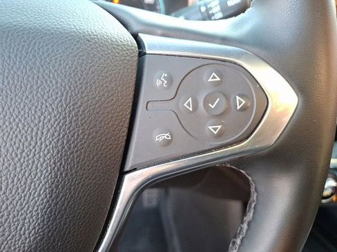 Used 2023 Chevrolet Traverse RS w/ LPO, Floor Liner Package image 31