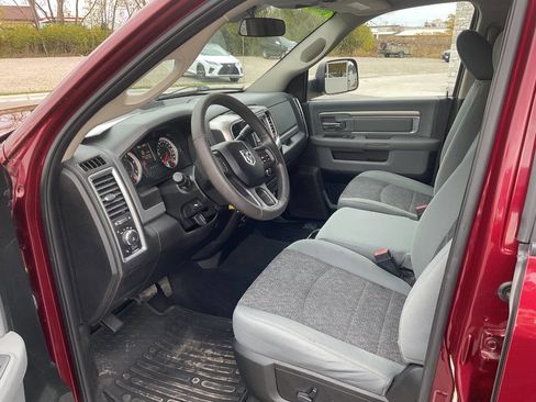 Used 2018 RAM 3500 SLT image 17