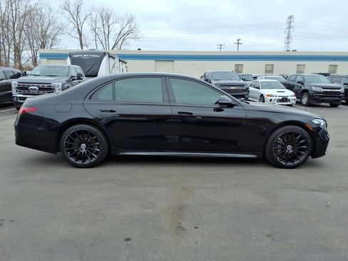 Used 2021 Mercedes-Benz S 580 4MATIC Sedan image 6