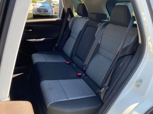 Used 2023 Nissan Rogue SV image 20