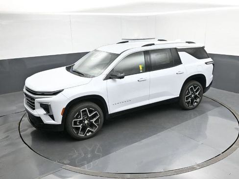 New 2026 Chevrolet Traverse High Country w/ LPO, Floor Liner Package image 18