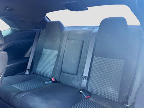 Used 2022 Dodge Challenger R/T image 22