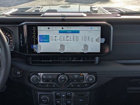 New 2026 Jeep Wrangler Unlimited Rubicon image 17