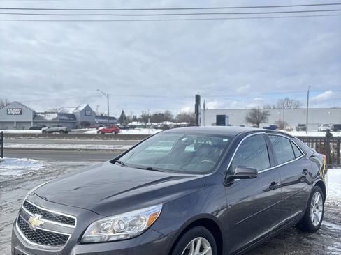 Used 2013 Chevrolet Malibu LT w/ Power Convenience Package image 13