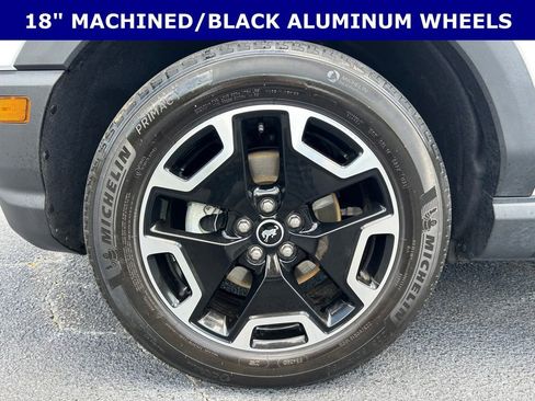 Used 2023 Ford Bronco Sport Outer Banks w/ Tech Package AWD/4WD image 8
