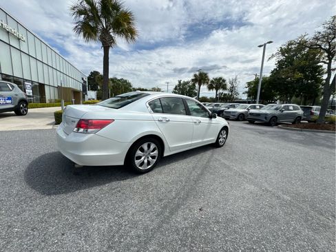 Used 2009 Honda Accord EX-L image 16