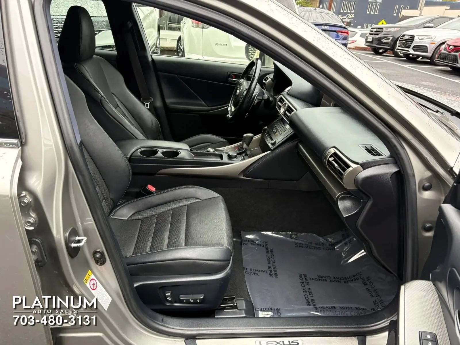 Used 2016 Lexus IS 200t w/ F Sport Package RWD image 12