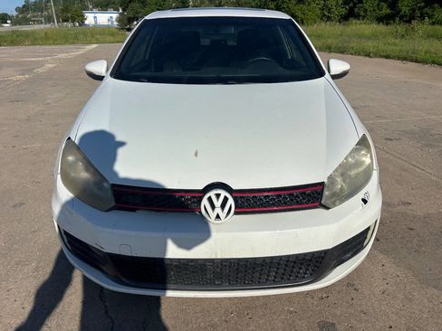 Used 2013 Volkswagen Golf 2-Door FWD image 3