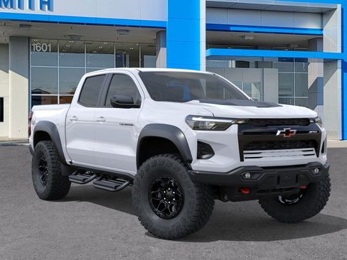 New 2026 Chevrolet Colorado ZR2 w/ ZR2 Bison Edition image 31