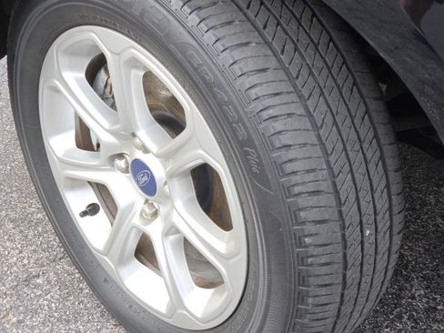 Used 2019 Ford EcoSport SE image 8