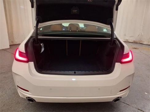 Used 2025 BMW 330i xDrive 330i xDrive w/ Premium Package image 45