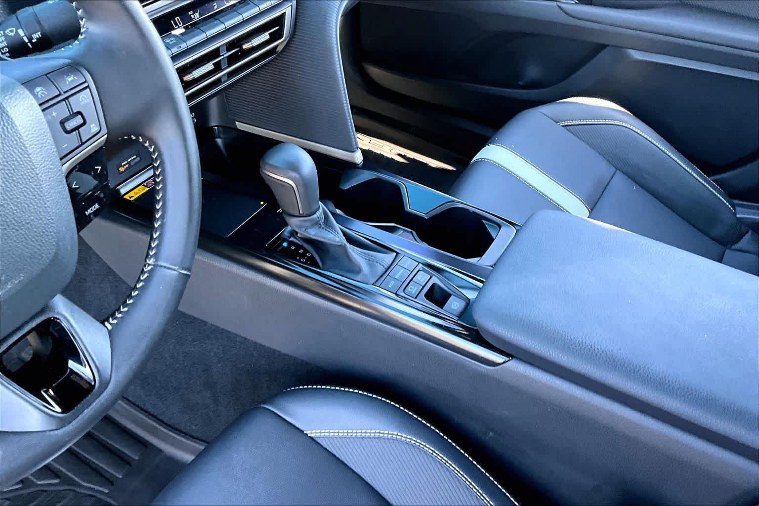 Certified 2025 Toyota Camry SE w/ Convenience Package FWD image 16