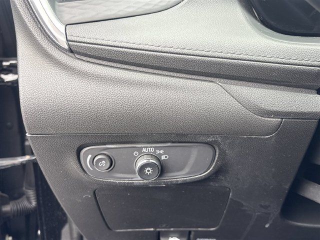 Certified 2024 Buick Encore GX Preferred w/ Comfort Package AWD/4WD image 17