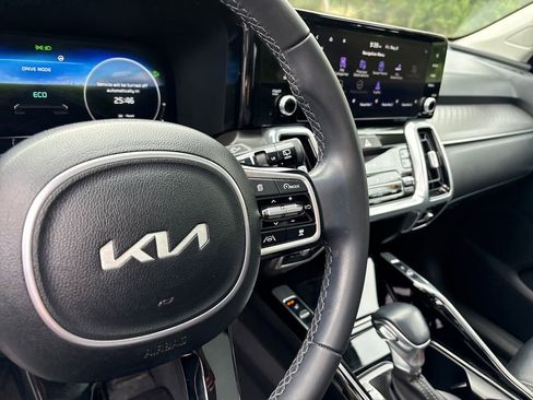 Used 2023 Kia Sorento SX FWD image 15