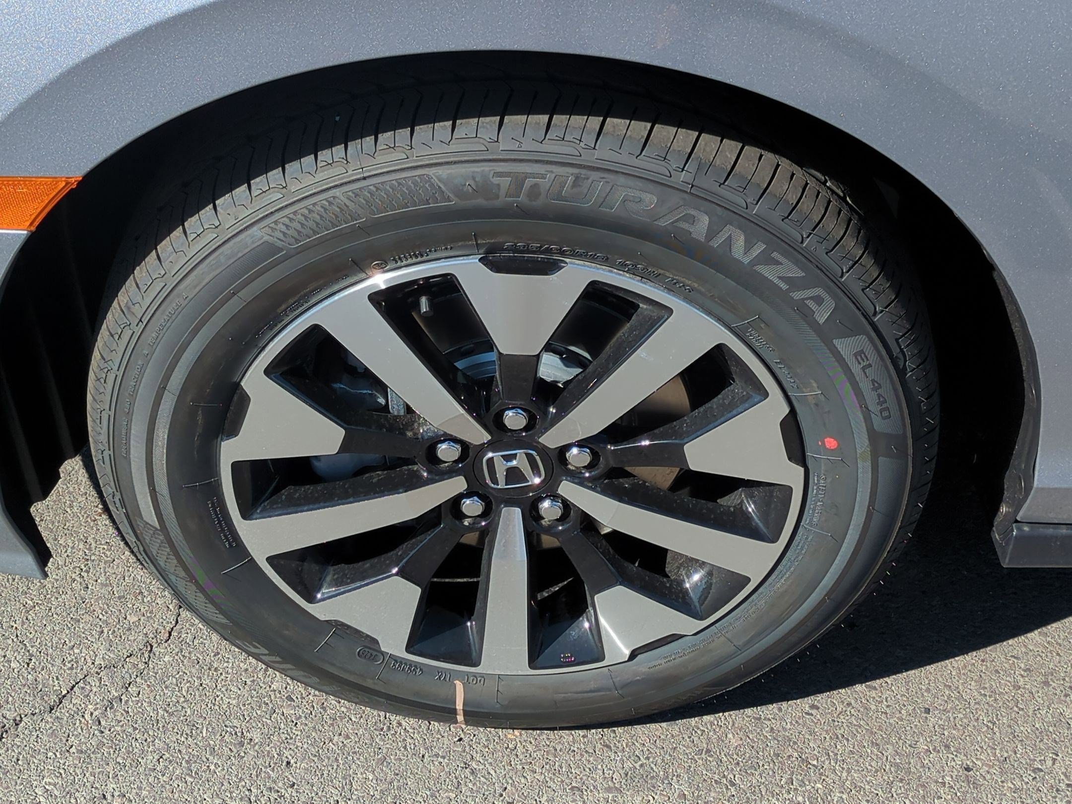 New 2027 Honda Odyssey EX-L image 9
