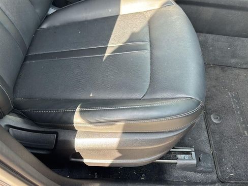 Used 2021 Kia Sorento S w/ Panoramic Sunroof Package FWD image 17