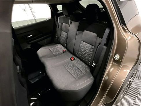 New 2026 Nissan Kicks SV w/ Cold Weather Package FWD image 11