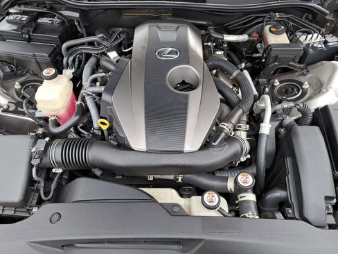 Used 2021 Lexus IS 300 image 33