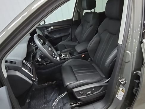 Used 2023 Audi Q5 2.0T Premium Plus AWD/4WD image 32