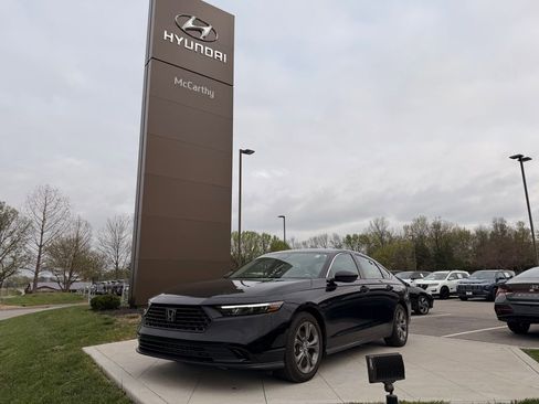 Used 2024 Honda Accord EX image 1