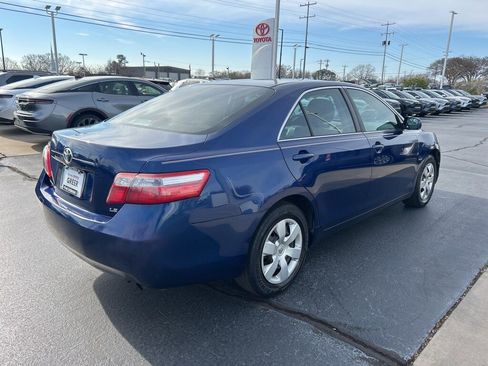 Used 2009 Toyota Camry image 16