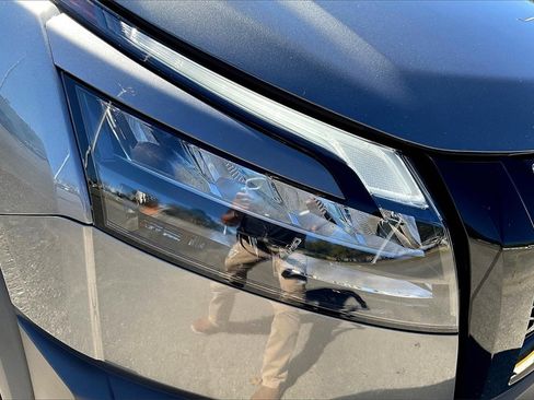 Used 2023 Nissan Pathfinder Rock Creek image 29