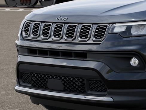 New 2026 Jeep Compass Latitude AWD/4WD image 11